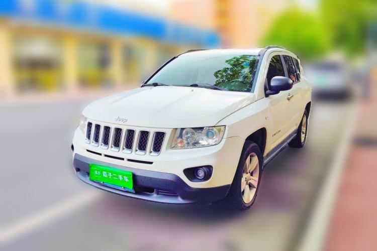 Used Jeep Compass 2013 2.4L four-wheel-drive sport version Guazi used car, China used car export, Used car for sale, Used Jeep cars, Cheapest cars for sale