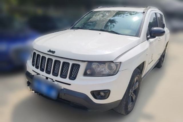 Used Jeep Compass 2013 2.4L four-wheel-drive sport version