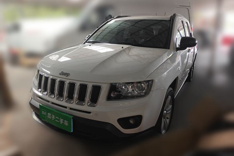 Used Jeep Compass 2013 2.0L two-wheel drive sport version Guazi used car, China used car export, Used car for sale, Used  cars, Cheapest cars for sale