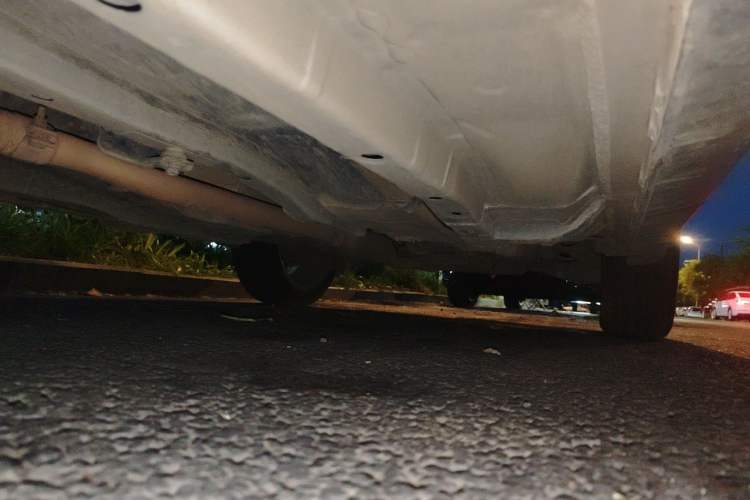 Used Jeep Compass 2013 2.4L four-wheel drive urban version Chassis Front Left