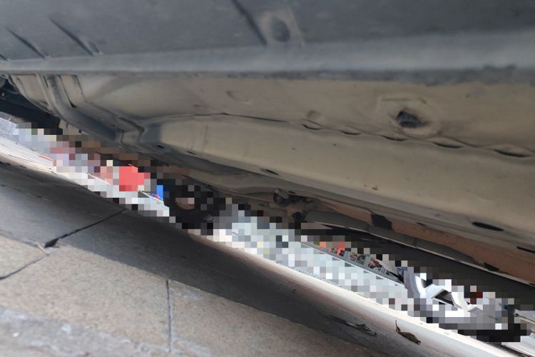 Used Jeep Compass 2013 2.0L two-wheel drive sport version Chassis Front Right