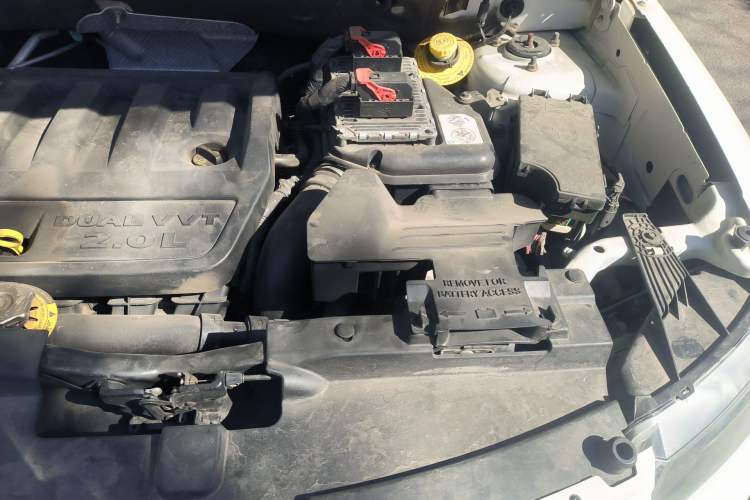 Used Jeep Compass 2013 2.0L Two-Wheel Drive Black Luxury Edition Engine Bay Left