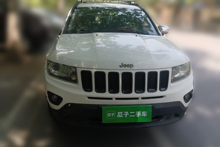Used Jeep Compass 2013 2.4L Four-wheel Drive Black Edition with Navigation Front
