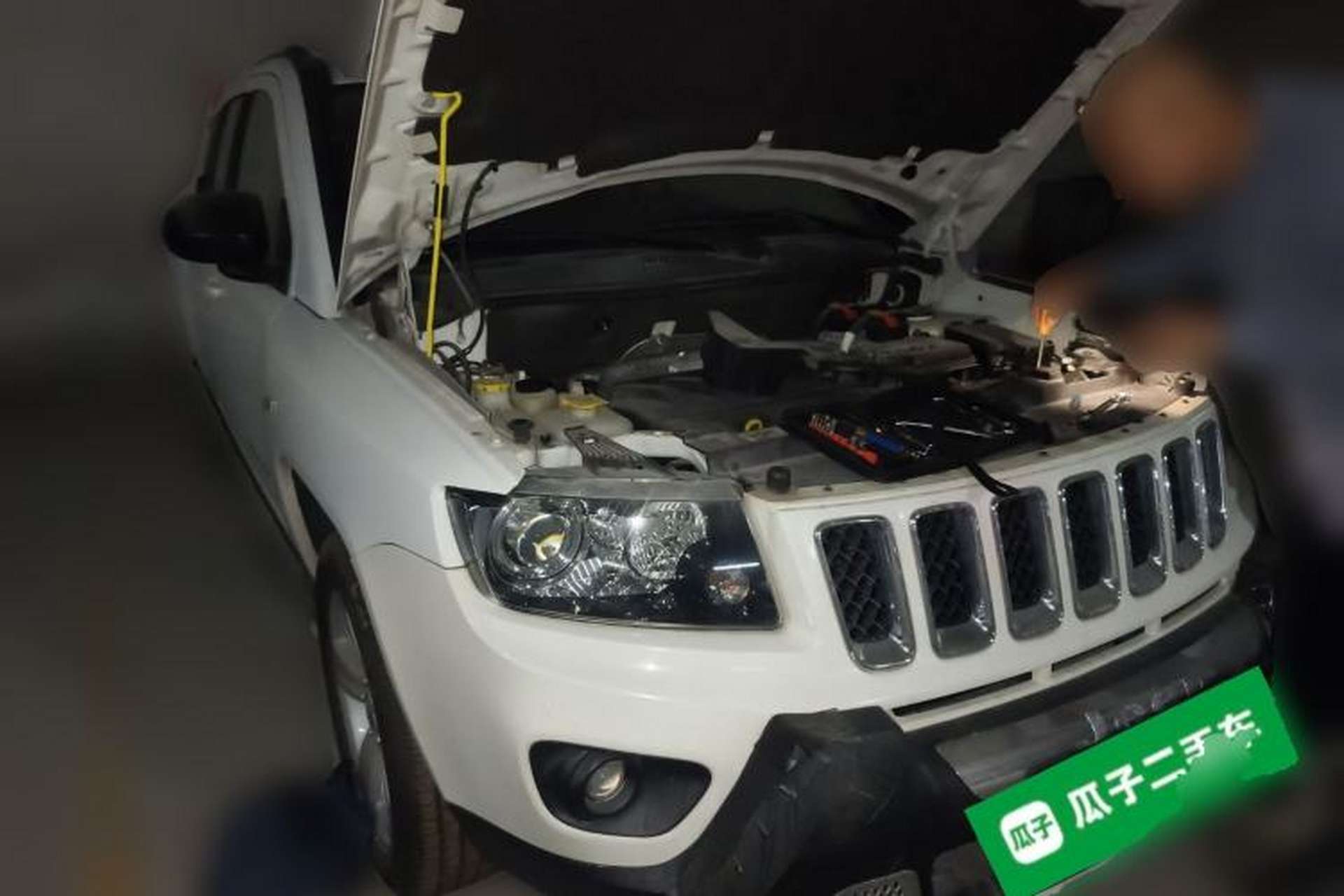 Used Jeep Compass 2013 2.0L two-wheel drive sport version Front Right 45 Deg