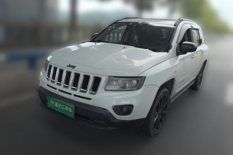 Used Jeep Compass 2013 2.4L Four-wheel Drive Black Edition with Navigation Guazi used car, China used car export, Used car for sale, Used Jeep cars, Cheapest cars for sale