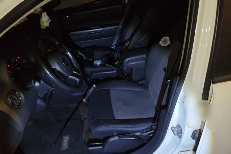 Used Jeep Compass 2013 2.4L four-wheel-drive sport version Left Front Seat