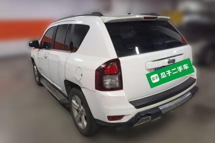 Used Jeep Compass 2013 2.0L two-wheel drive sport version Rear Left 45 Deg