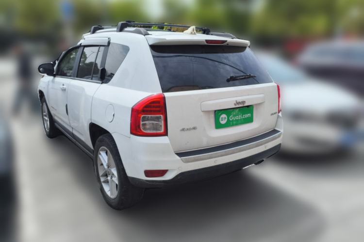 Used Jeep Compass 2013 2.0L two-wheel drive luxury version Rear Left 45 Deg