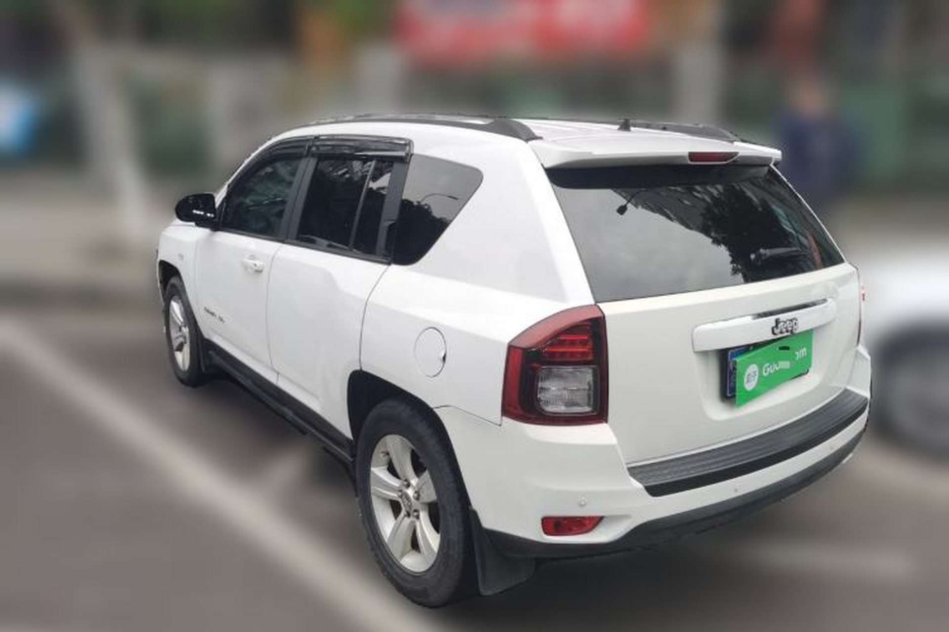 Used Jeep Compass 2013 2.4L four-wheel-drive sport version Rear Left 45 Deg