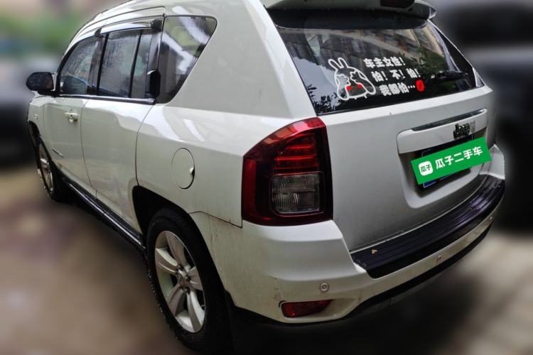 Used Jeep Compass 2013 2.0L two-wheel drive sport version Rear Left 45 Deg