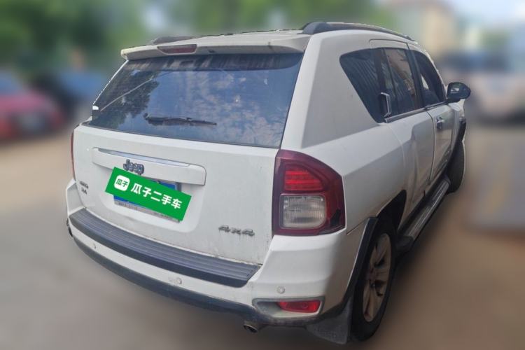 Used Jeep Compass 2013 2.0L two-wheel drive sport version Rear Right 45 Deg