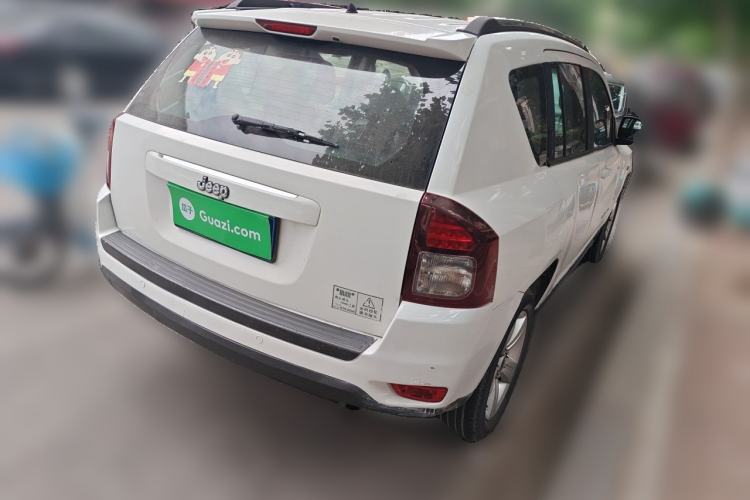 Used Jeep Compass 2013 2.0L two-wheel drive sport version Rear Right 45 Deg