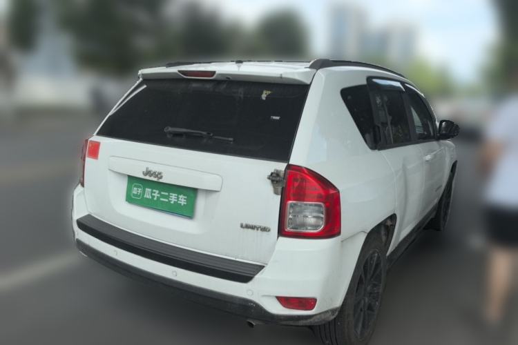 Used Jeep Compass 2013 2.4L Four-wheel Drive Black Edition with Navigation Rear Right 45 Deg
