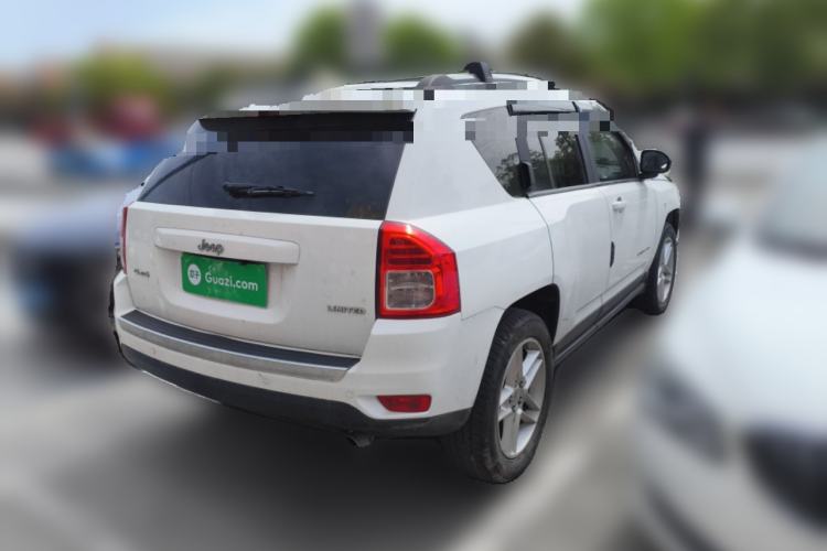 Used Jeep Compass 2013 2.0L two-wheel drive luxury version Rear Right 45 Deg