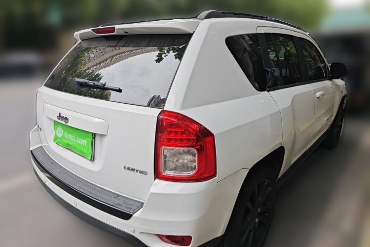 Used Jeep Compass 2013 2.4L Four-wheel Drive Black Edition with Navigation Rear Right 45 Deg