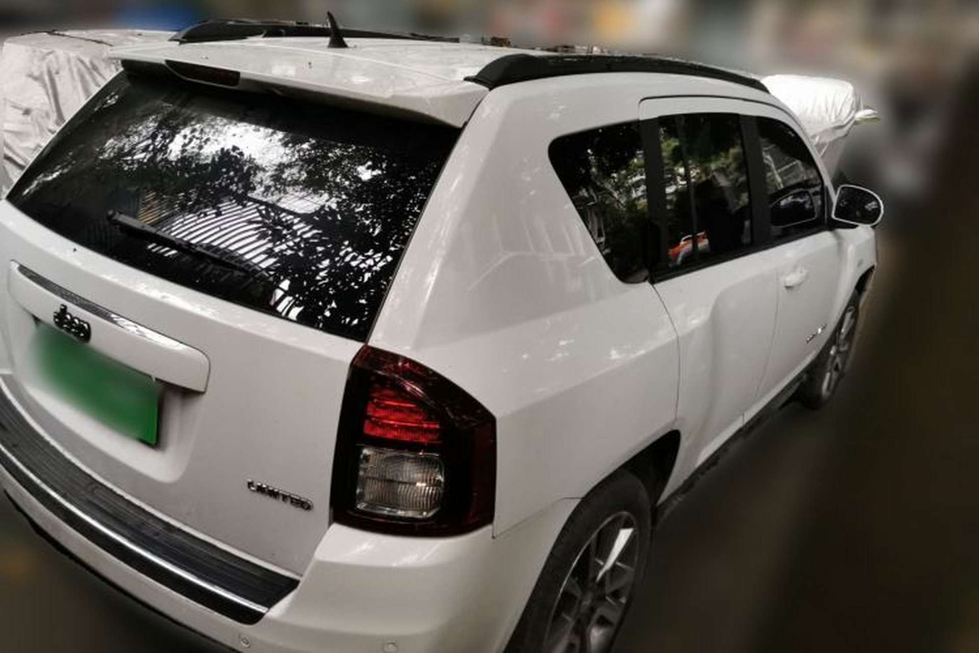 Used Jeep Compass 2013 2.4L four-wheel drive luxury version Rear Right 45 Deg