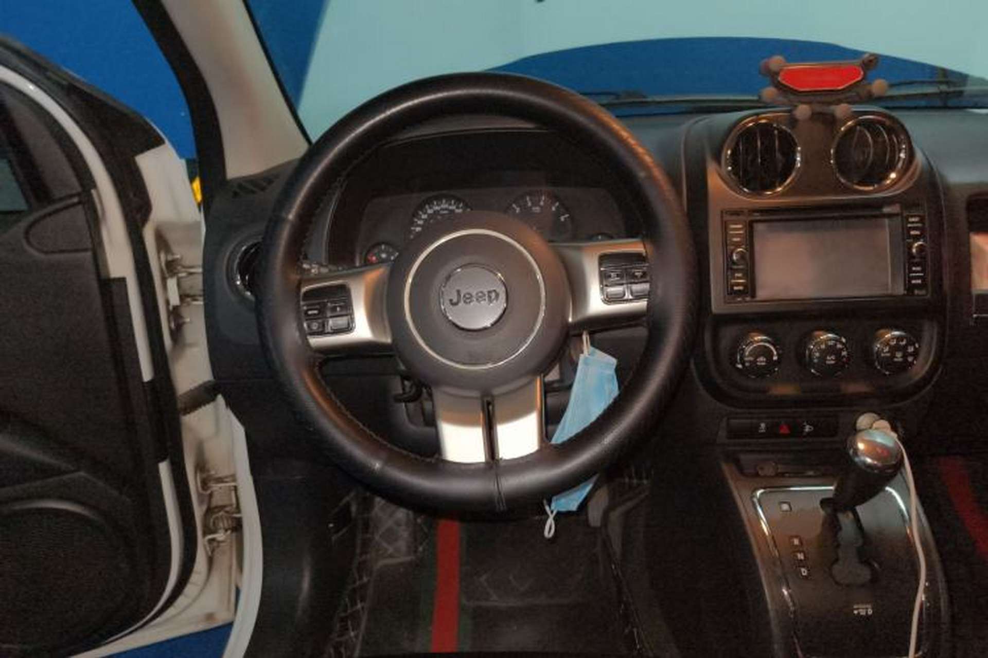 Used Jeep Compass 2013 2.4L four-wheel-drive sport version Steering Wheel