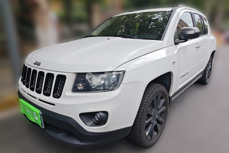 Jeep Compass 2013 2.4L Four-wheel Drive Black Edition with Navigation de segunda mano Guazi used car, China used car export, Used car for sale, Used cars, Cheapest cars for sale