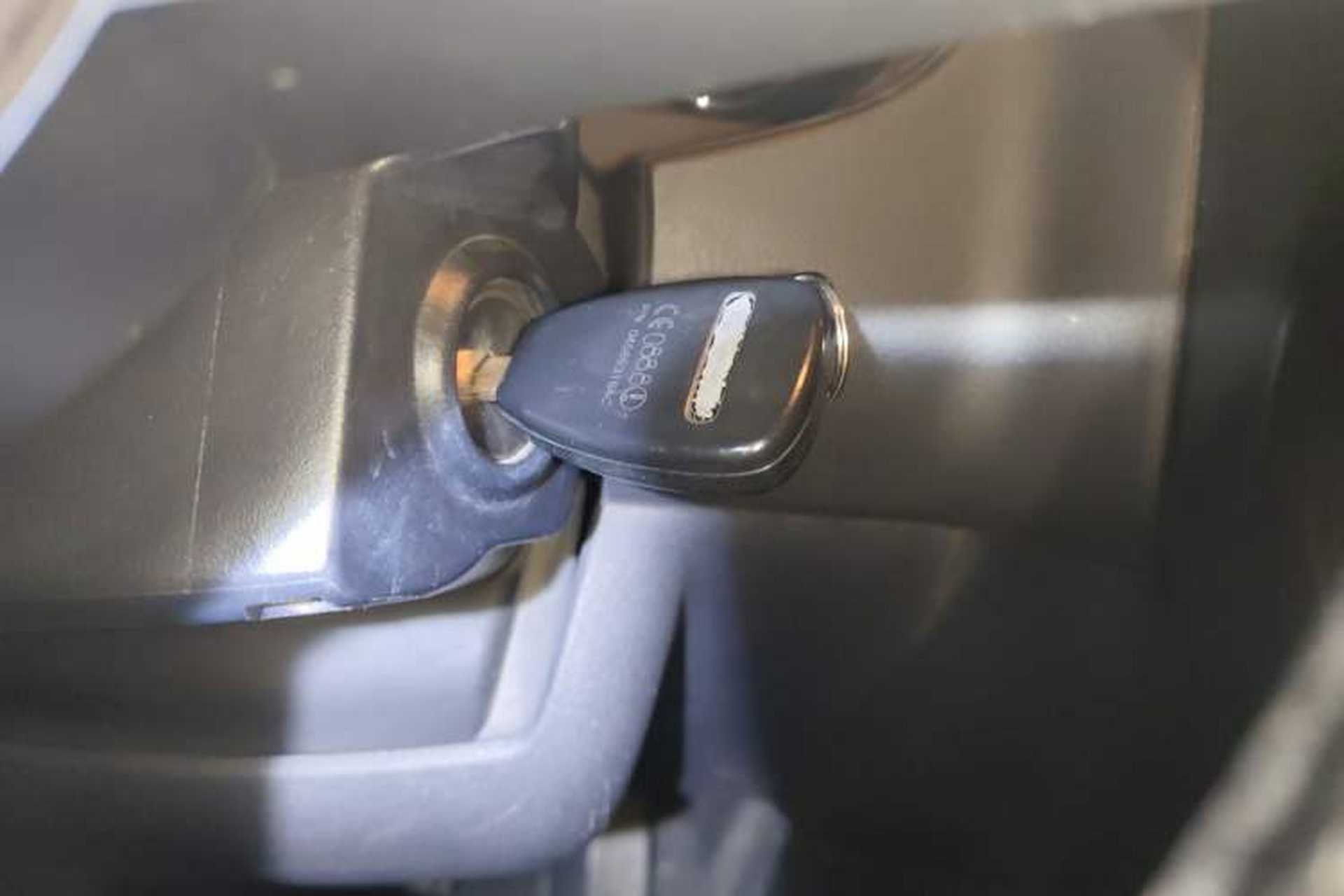 Used Jeep Compass 2013 2.4L Four-wheel Drive Black Edition with Navigation Vehicle Key