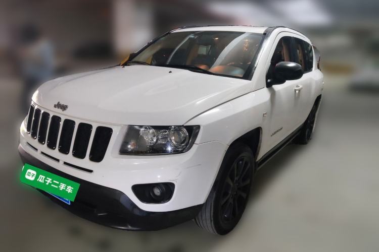 Used Jeep Compass 2013 2.4L Four-wheel Drive Black Edition with Navigation Guazi used car, China used car export, Used car for sale, Used  cars, Cheapest cars for sale