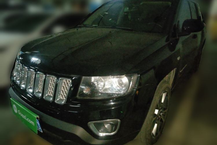 Used Jeep Compass 2014 2.0L two-wheel drive luxury version Guazi used car, China used car export, Used car for sale, Used cars, Cheapest cars for sale
