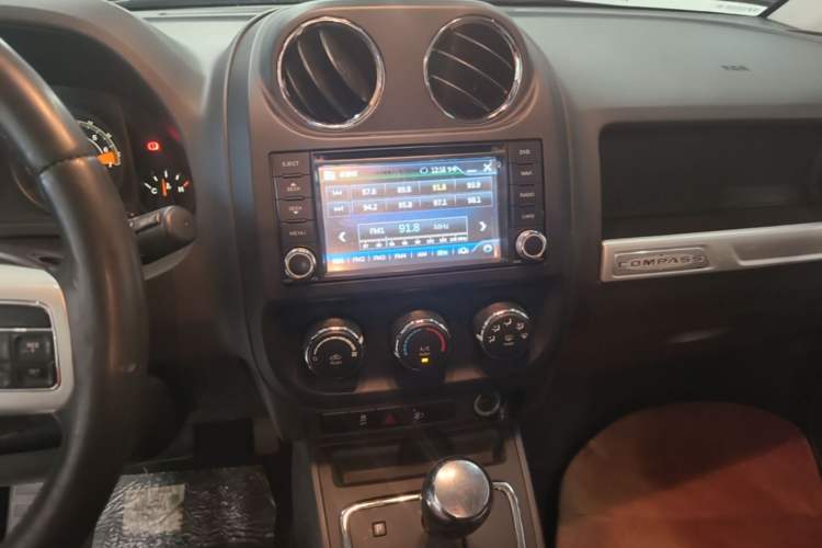 Used Jeep Compass  Audio And AC Panel