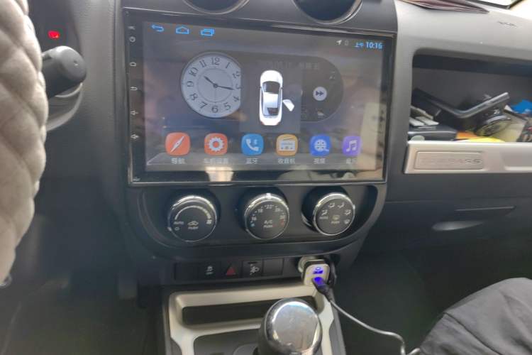 Used Jeep Compass 2014 Revised Version 2.4L Four-Wheel Drive Comfort Edition Audio And AC Panel