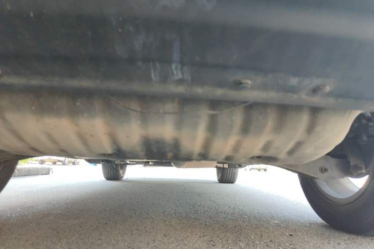 Used Jeep Compass 2014 2.0L two-wheel drive sport version Chassis Rear