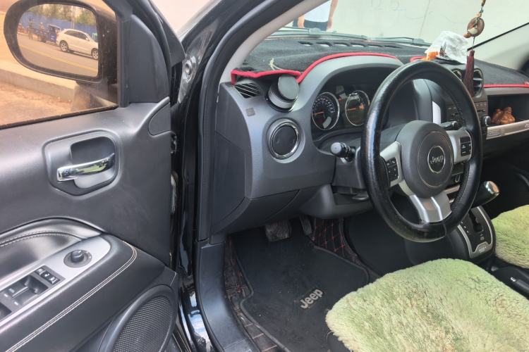Used Jeep Compass 2014 Revised Version 2.4L Four-Wheel Drive Comfort Edition Driver Seat