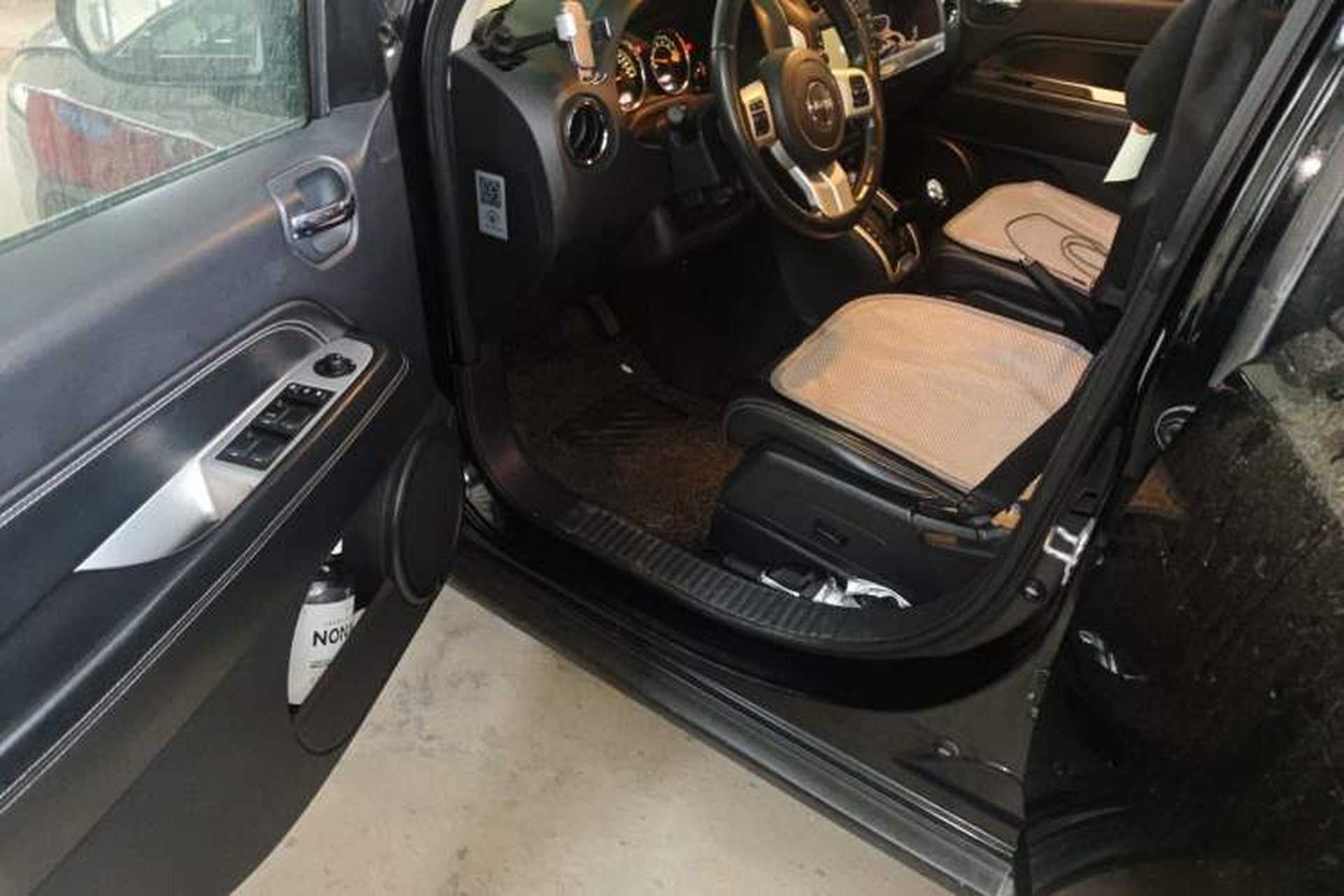 Used Jeep Compass 2014 2.4L four-wheel drive luxury version Driver Seat