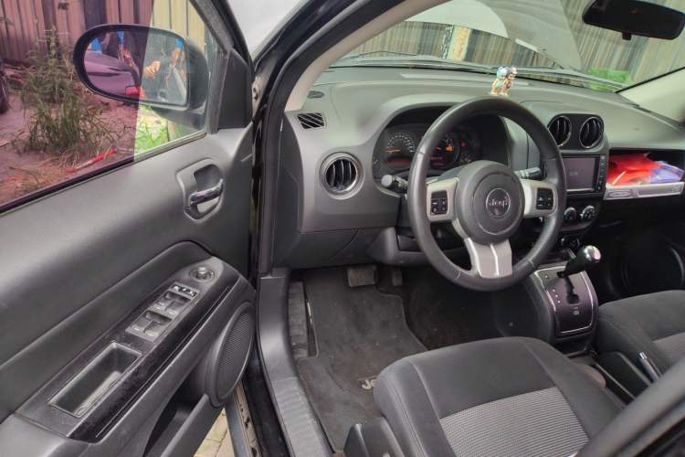 Used Jeep Compass 2014 Revised Version 2.0L Two-Wheel Drive Entry-Level Edition Driver Seat