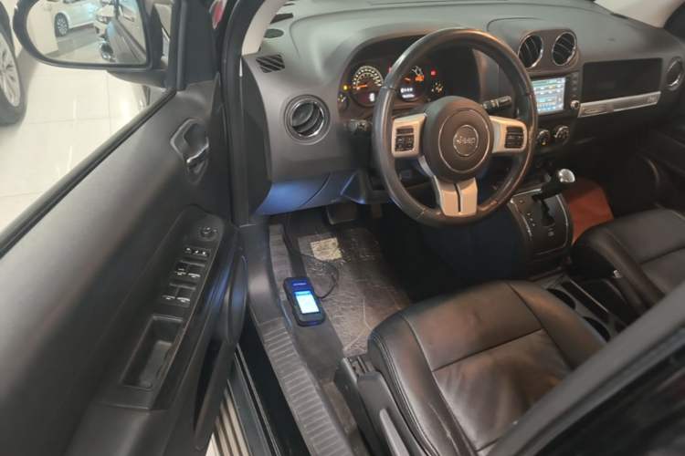 Used Jeep Compass  Driver Seat