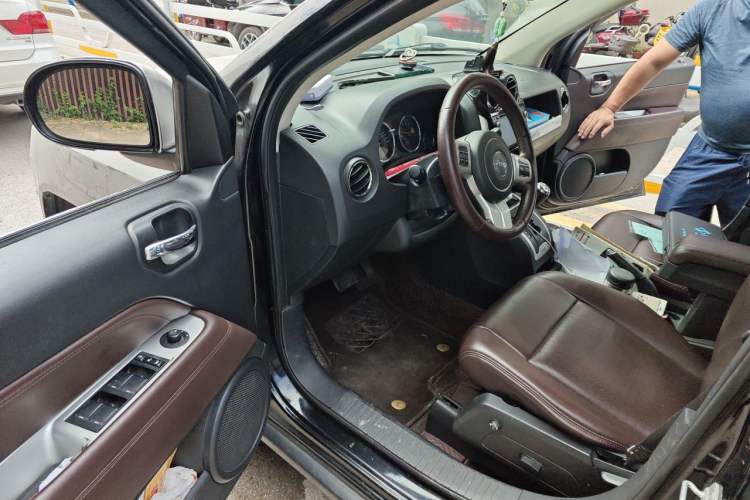 Used Jeep Compass  Driver Seat