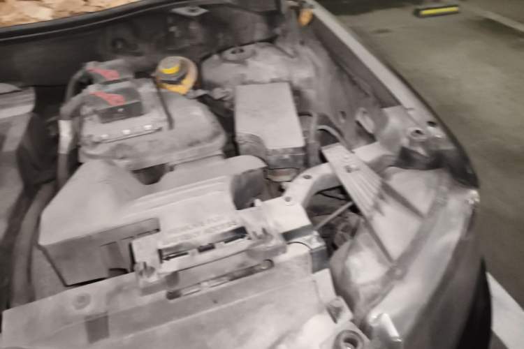 Used Jeep Compass 2014 Revised Version 2.4L Four-Wheel Drive Comfort Edition Engine Bay Left