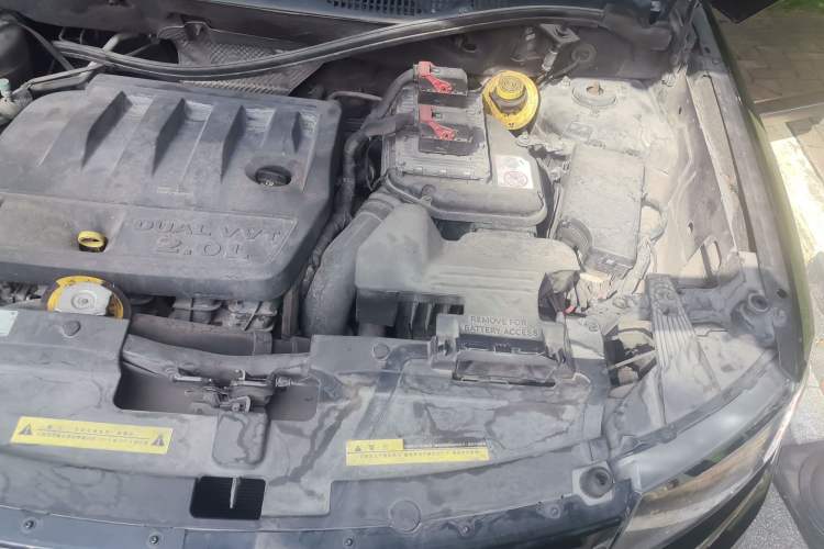 Used Jeep Compass 2014 2.0L two-wheel drive luxury version Engine Bay Left
