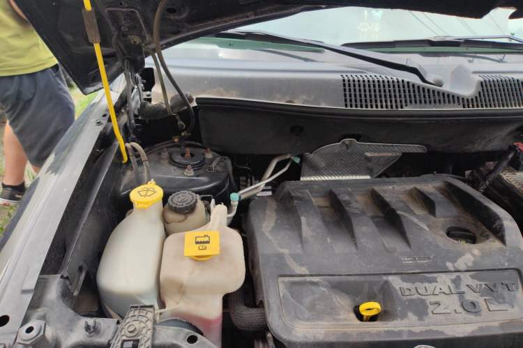 Used Jeep Compass 2014 Revised Version 2.0L Two-Wheel Drive Entry-Level Edition Engine Bay Right