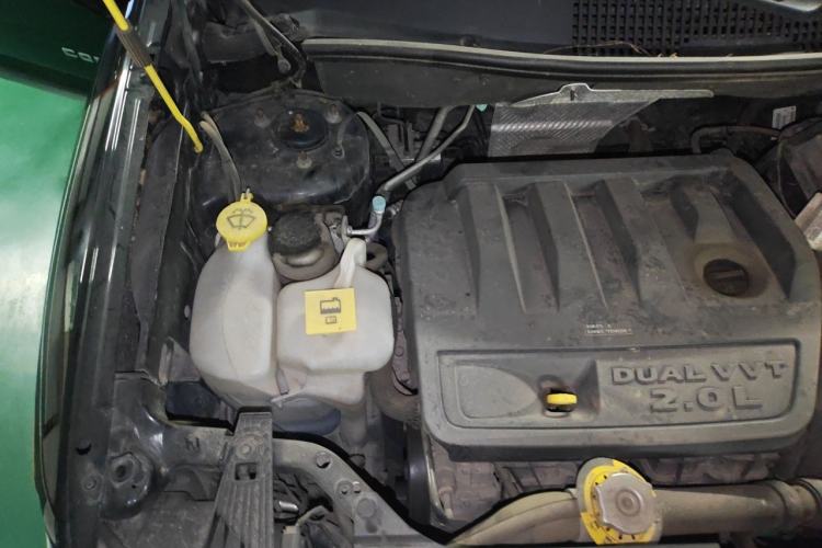 Used Jeep Compass 2014 Revised Version 2.0L Two-Wheel Drive Elite Edition Engine Bay Right