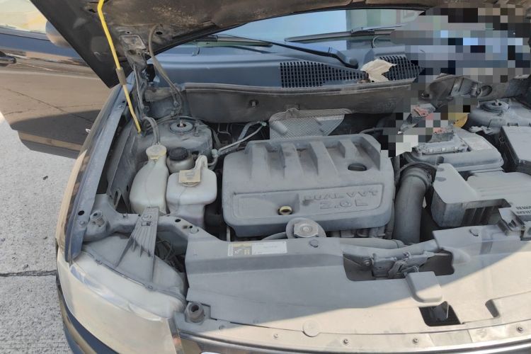 Used Jeep Compass 2014 2.0L two-wheel drive sport version Engine Bay Right