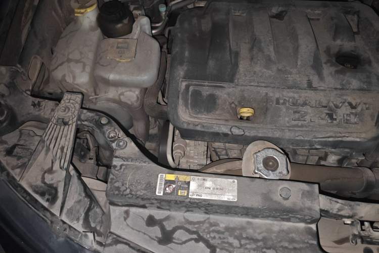 Used Jeep Compass 2014 Revised Version 2.4L Four-Wheel Drive Comfort Edition Engine Bay Right