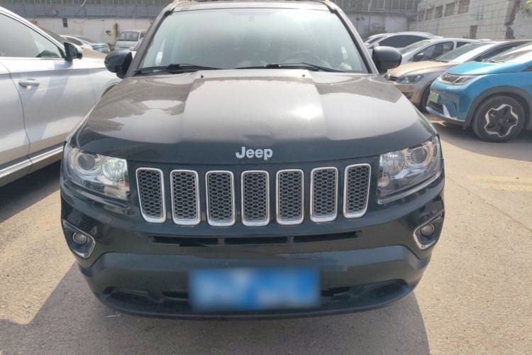 Used Jeep Compass 2014 Revised Version 2.0L Two-Wheel Drive Elite Edition Exterior 1