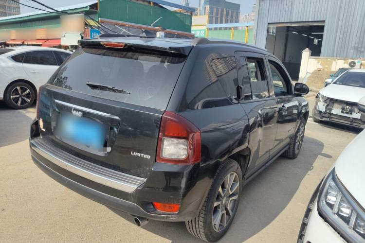 Used Jeep Compass 2014 Revised Version 2.0L Two-Wheel Drive Elite Edition Exterior 3