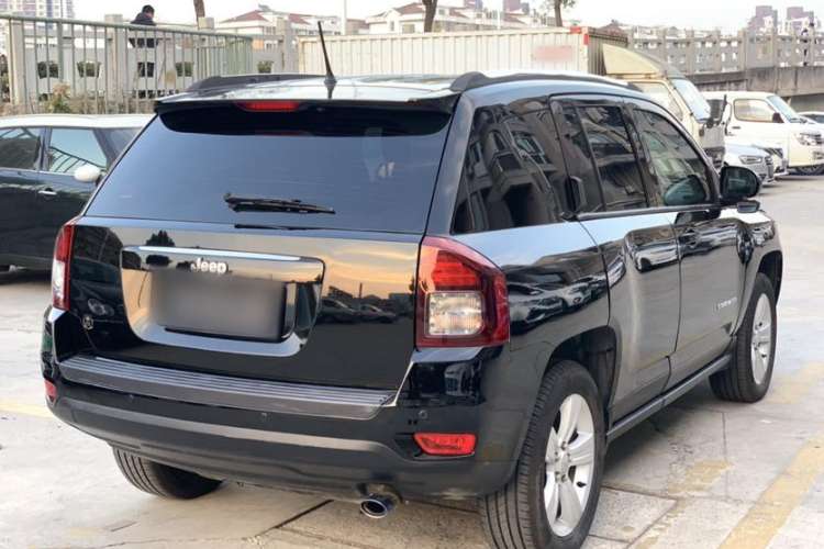 Used Jeep Compass 2014 Revised Version 2.0L Two-Wheel Drive Entry-Level Edition Exterior 7