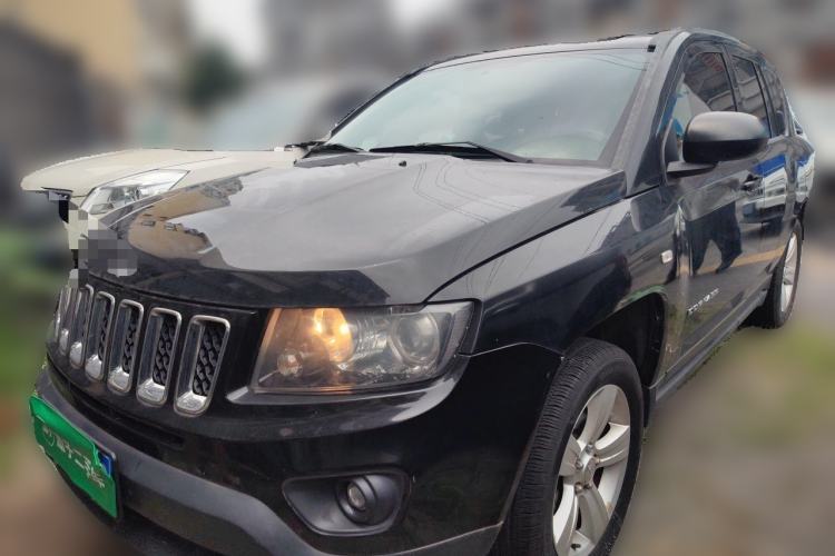 Used Jeep Compass 2014 Revised Version 2.0L Two-Wheel Drive Entry-Level Edition Guazi used car, China used car export, Used car for sale, Used cars, Cheapest cars for sale