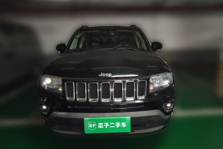 Used Jeep Compass 2014 2.4L four-wheel drive sport version Front