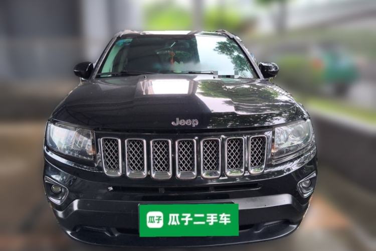 Used Jeep Compass 2014 2.0L two-wheel drive luxury version Front