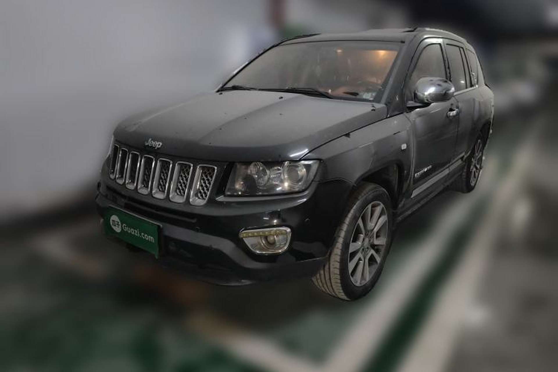 Used Jeep Compass 2014 2.0L two-wheel drive luxury version Front Left 45 Deg