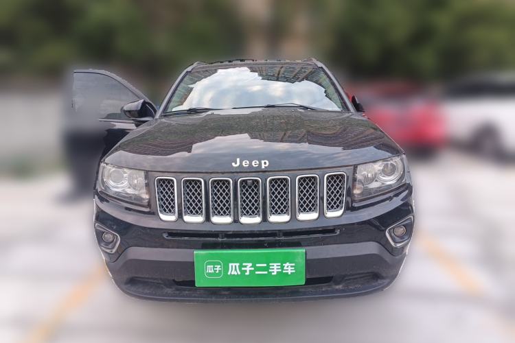 Used Jeep Compass 2014 2.4L four-wheel drive luxury version Front