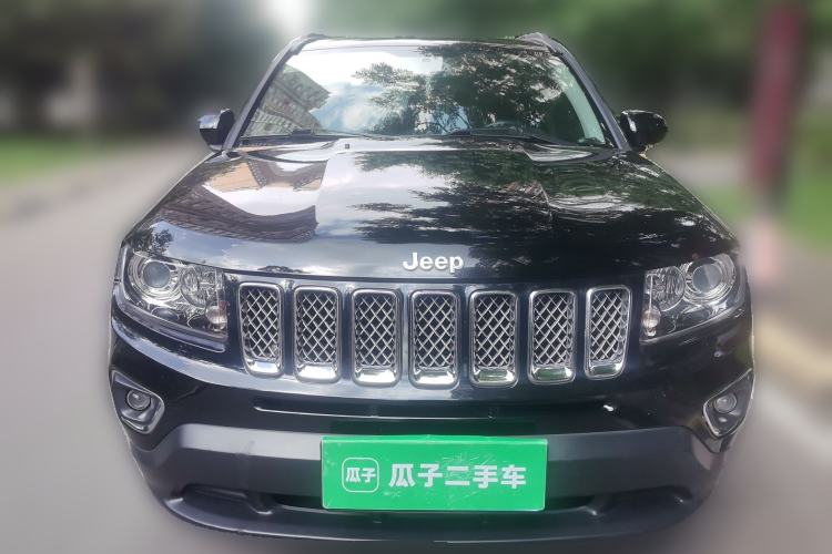 Used Jeep Compass 2014 2.0L two-wheel drive luxury version Front