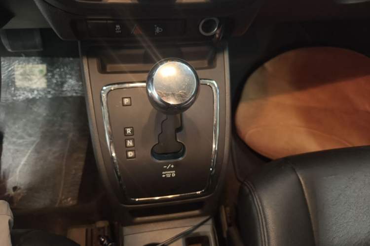 Used Jeep Compass  Gear Lever
