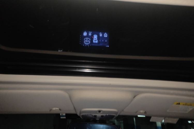 Used Jeep Compass 2014 2.0L two-wheel drive luxury version Headliner